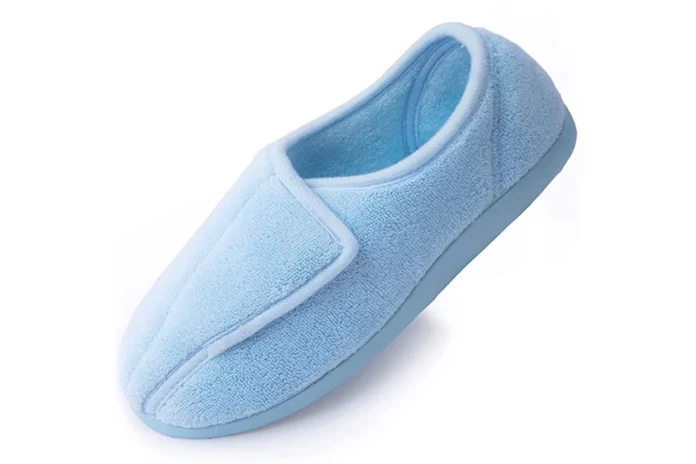 support slippers for the elderly